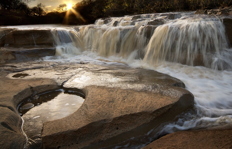 23 - WAINWATH FALLS - HAYCOX SHEILA - united kingdom.jpg